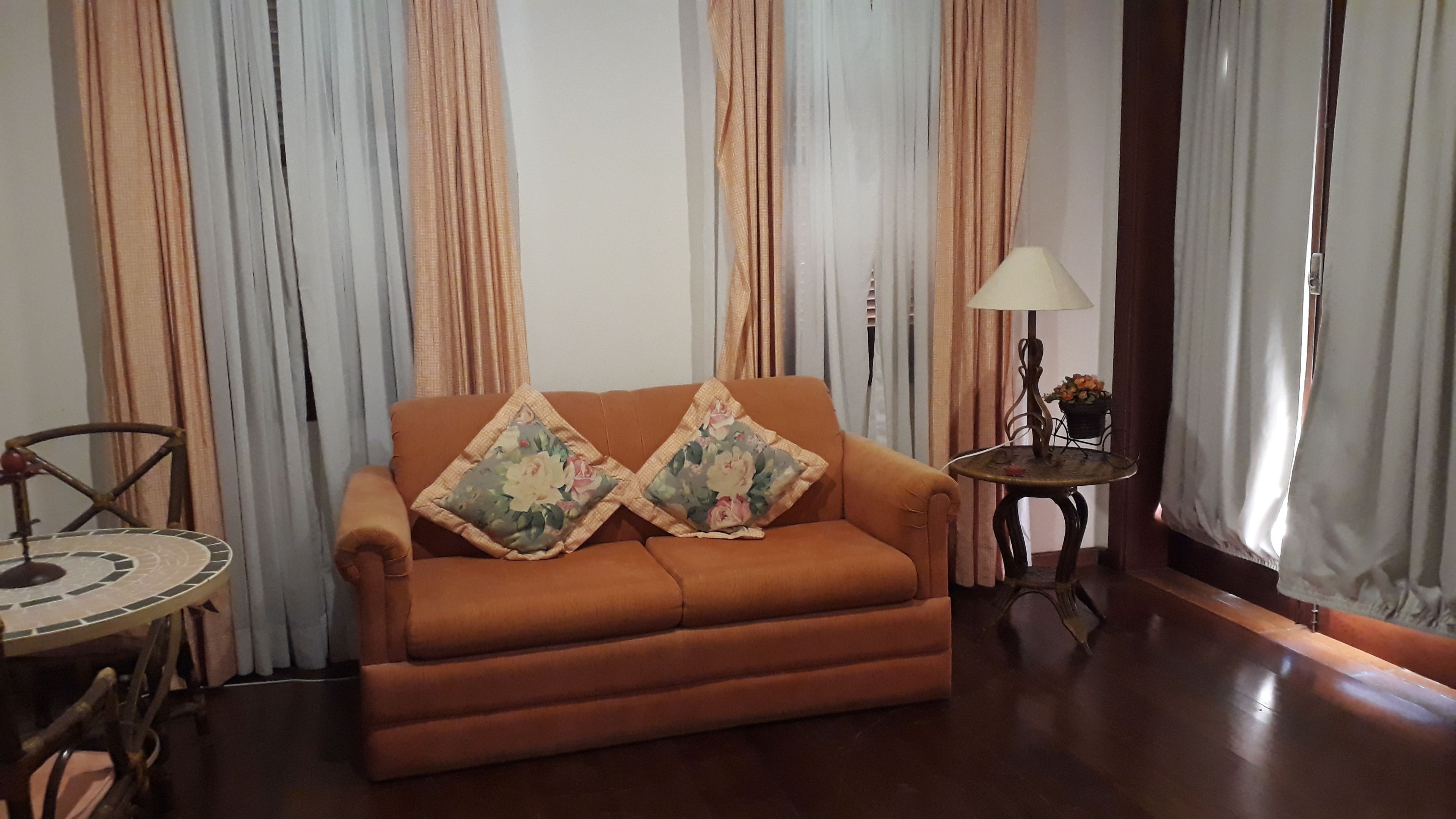 suite (master) | living room | lcd tv