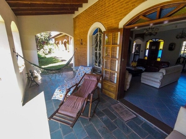 Porch - Pousada Amanhecer na Mantiqueira (Águas de Lindóia)