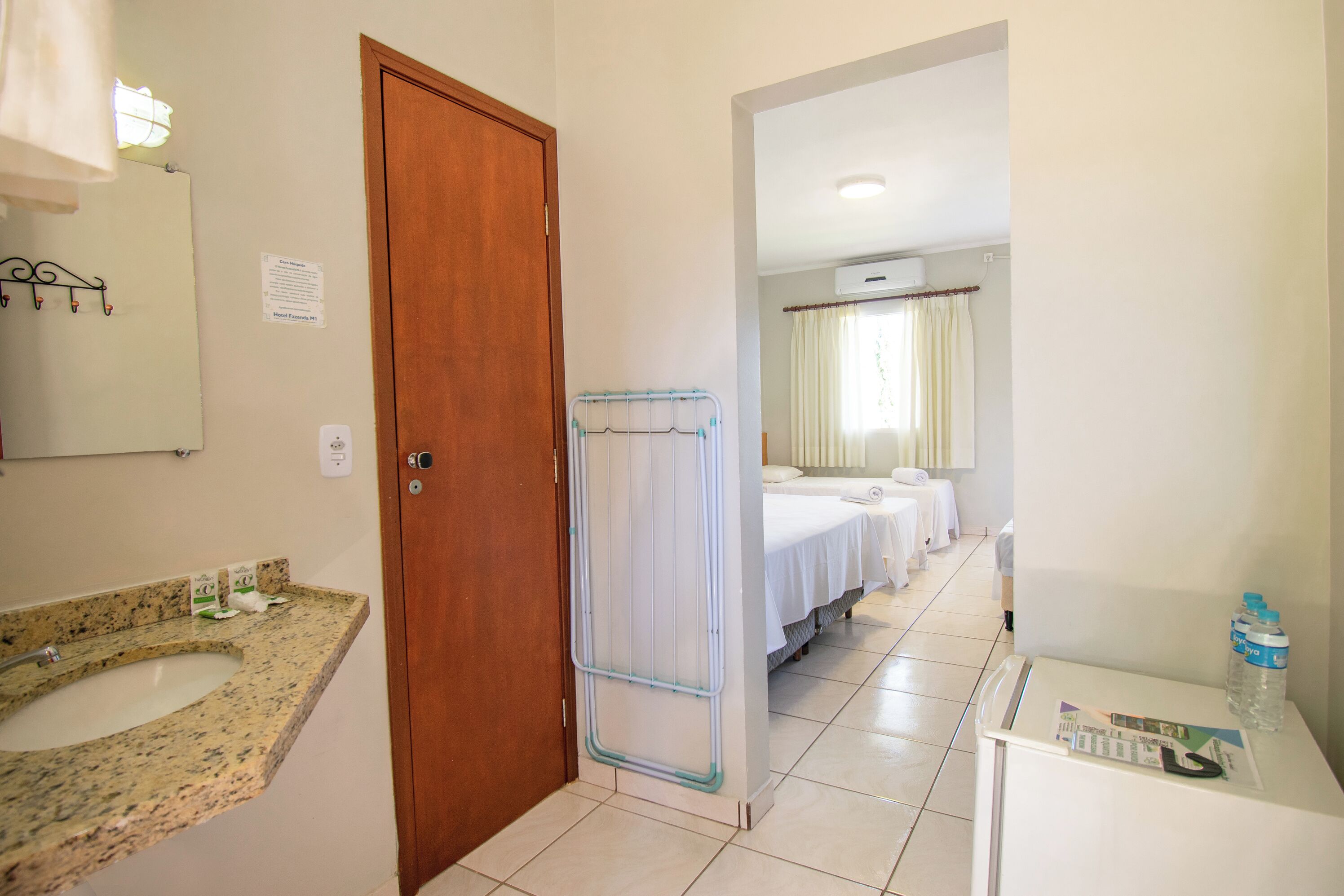 family room | 1 bedroom, free cots/infant beds, free wifi, wheelchair access