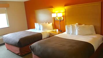 Desk, iron/ironing board, rollaway beds, free WiFi