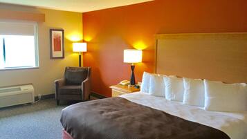 Desk, iron/ironing board, rollaway beds, free WiFi