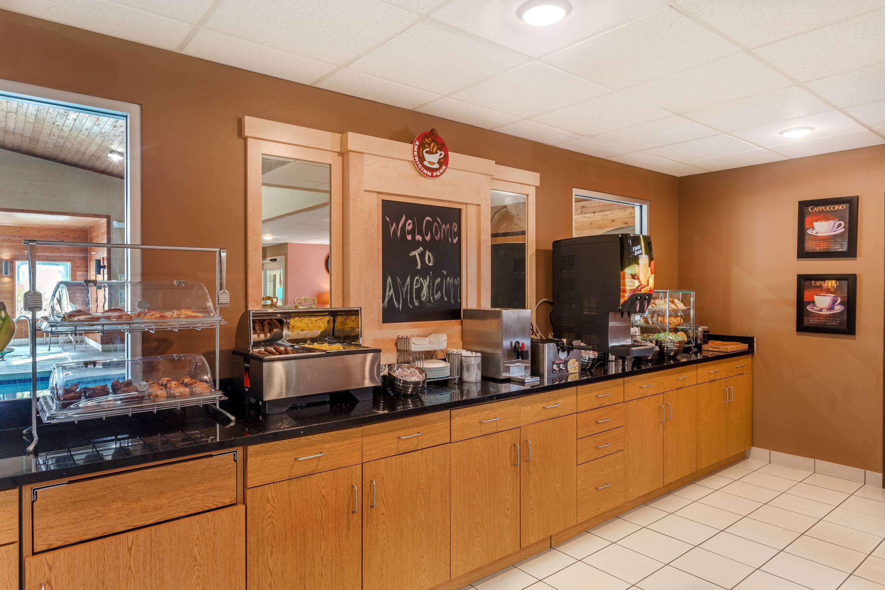 free daily self-service breakfast