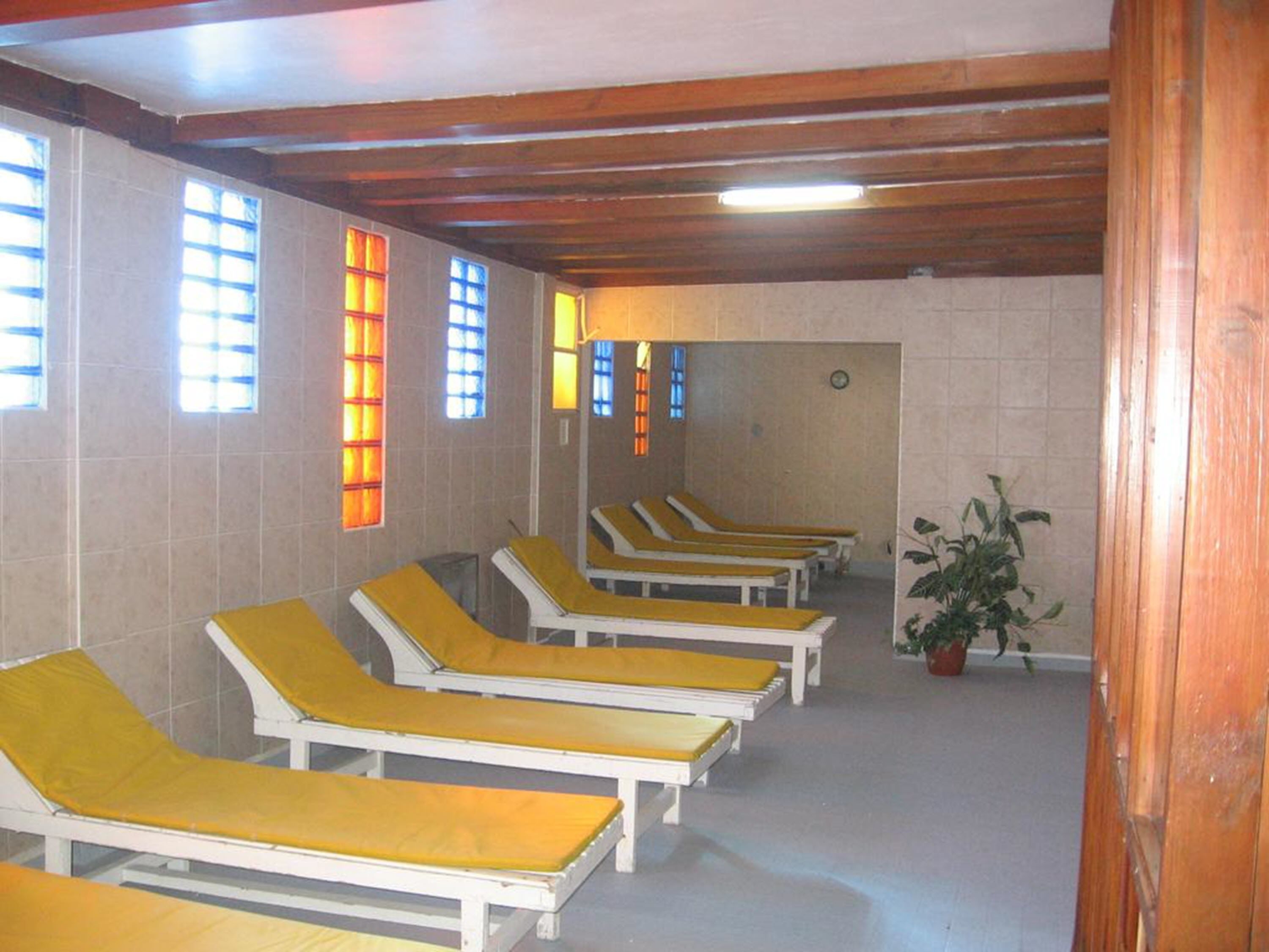 Baño turco, tratamientos faciales, salas de tratamiento o masajes