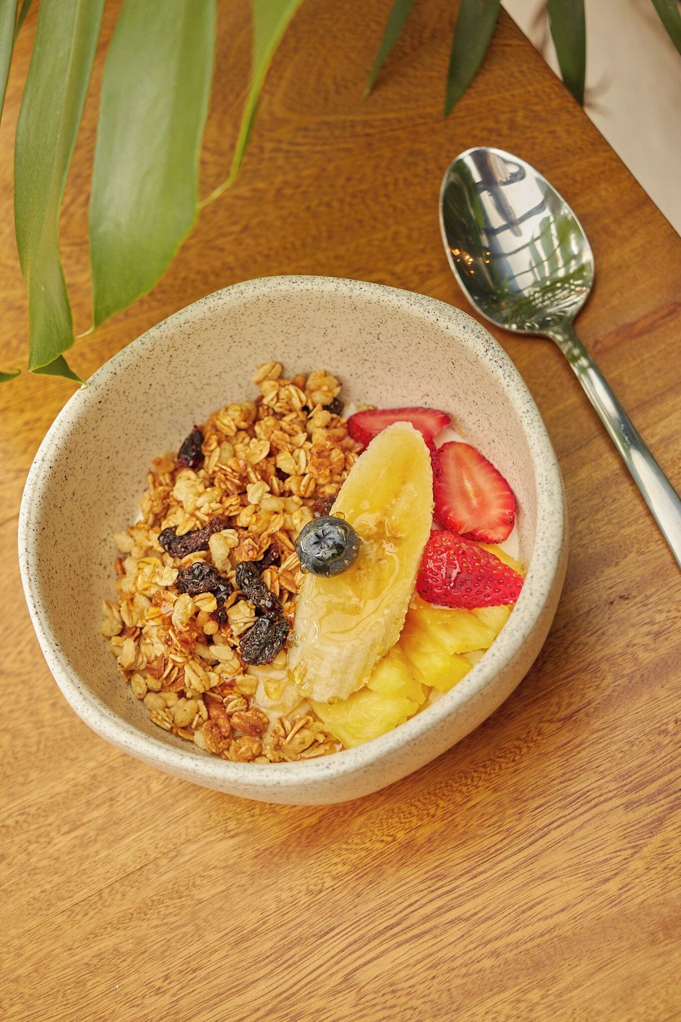 daily cooked-to-order breakfast (cop 42000 per person)