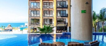 Signature 406, Private Dip Pool/Sea & Bay Views: Special 04/27 - 05/09 @ 299/ngt