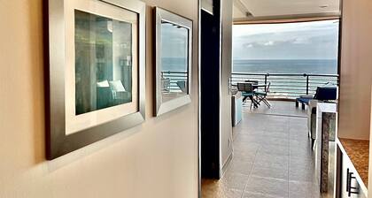 Signature 406, Sea Views, 22 Feb - 2 Mar available, Special: 18-24 Oct 199/night