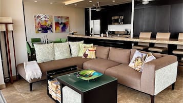 TV, DVD player, books, stereo