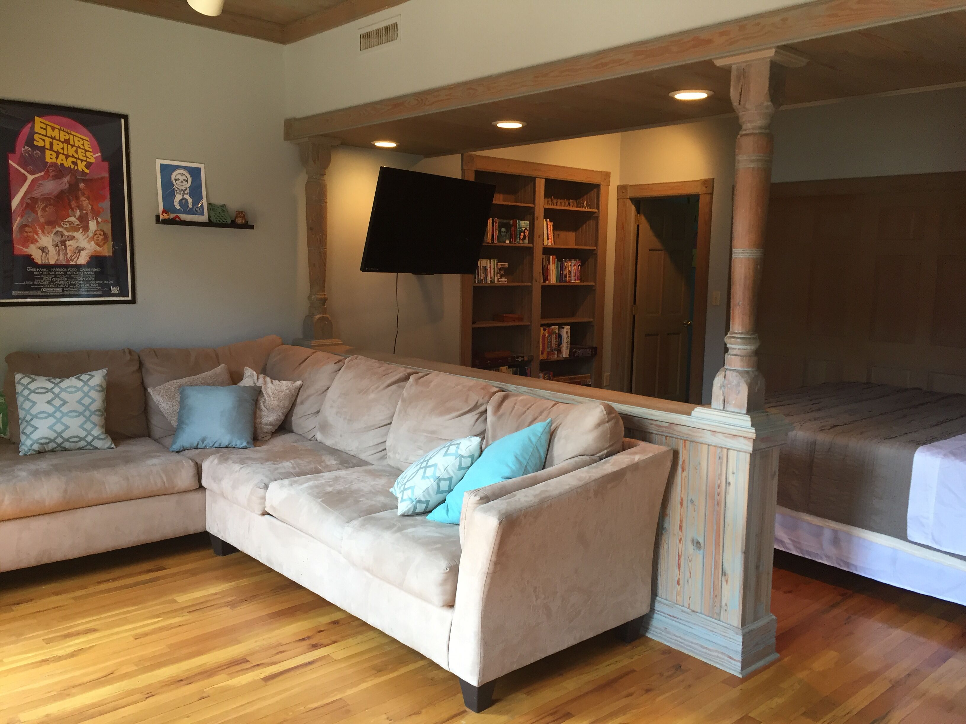 Flachbildfernseher, Videospiele, Netflix, Streaming-Dienste