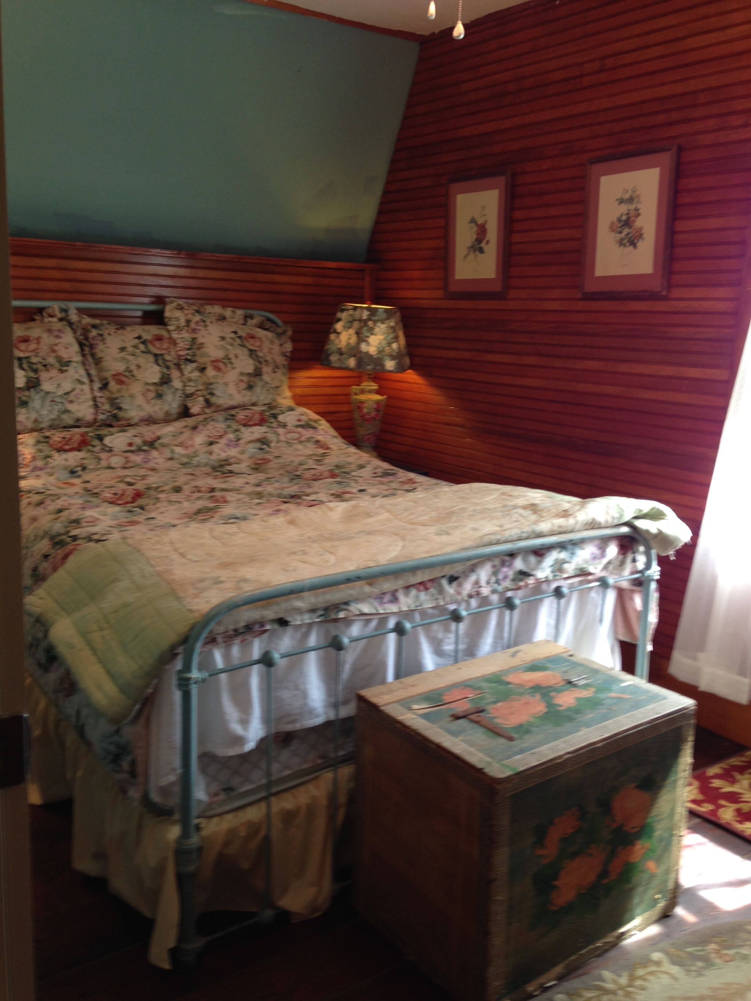 2 室のベッドルーム、WiFi、ベッドシーツ