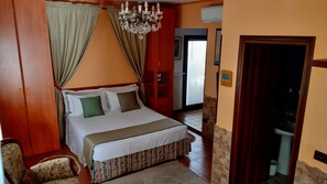 1 غرفة نوم وخزنة داخ�ل الغرفة وواي فاي مجانًا وملاءات أسرّة