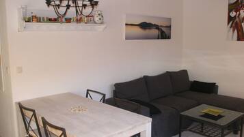 TV, DVD player, books