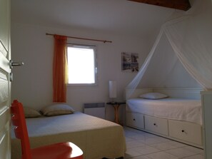 2 bedrooms, iron/ironing board, travel crib, free WiFi