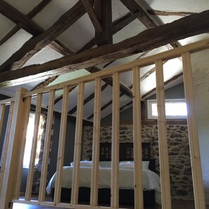 1 bedroom, iron/ironing board, free WiFi, bed sheets - Newly refurbished 1 bedroom detached cottage close to Leisure Lakes and Chateau (Videix)