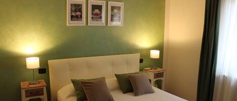 1 غرفة نوم ومكواة/لوح كي وواي فاي وملاءات أسرّة