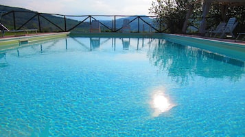 Utomhuspool