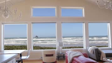 Smart TV, fireplace, video games, DVD player