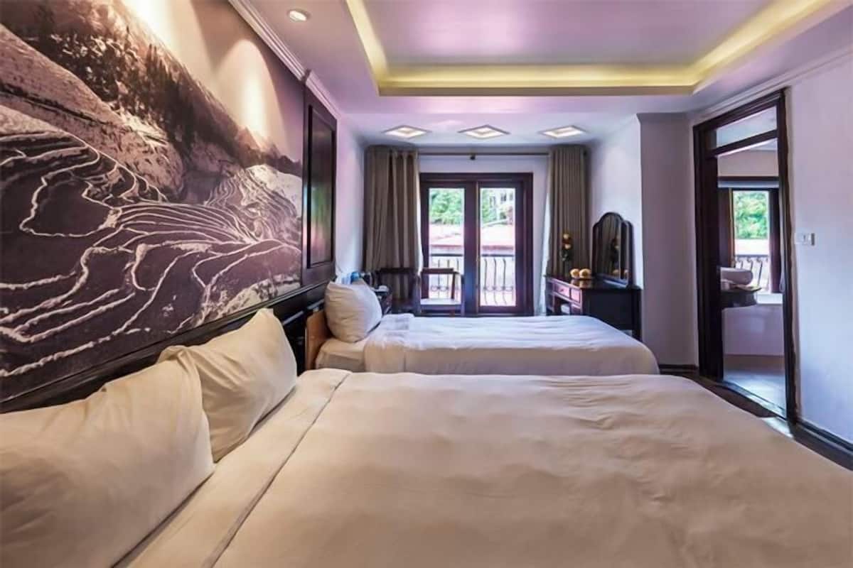 1 bedroom, hypo-allergenic bedding, minibar, in-room safe