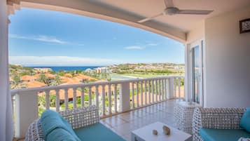 Deluxe Apartment, 1 Bedroom, Ocean View | Terrace/patio
