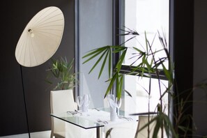 Dining - Hotel Englishpoint Marina (Mombasa)