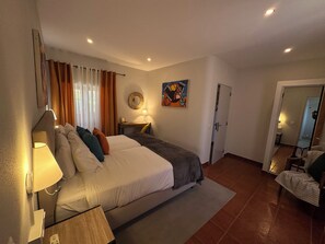 2 soverom, strykejern/-brett, wi-fi og sengetøy