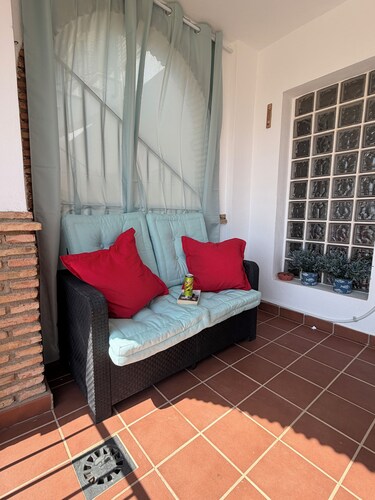 Fantastic Family Apartment with Indoor/Outdoor Pools & Gardens, Secure Parking