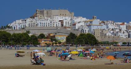 Meer und Schlossblick, 200m zum Strand, 10 Minuten in die Stadt, privater Garten