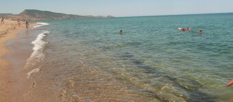 Villa with Animation-Pool-Tennis.Sea à 200m in a Holiday Village.