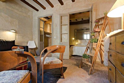 El Campaner, apartment with indoor pool access