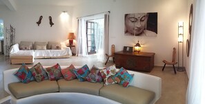 Smart-TV, peis og stereoanlegg