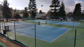 Sportplatz