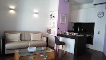 Smart TV, DVD player, books, music library