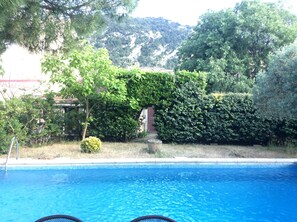 Outdoor pool - Beautiful Provencal house, French billiards and swimming pool - 8 people (Robion)