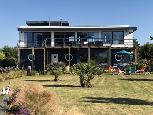 Vuokra La Maison Bateau -sauna, kylpylä, suihkuhammam, kajakki