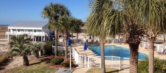 Spectacular Ocean View Condo..2bdr/2 Bath. Sleeps 6.