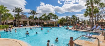 Luxurious Mickey Themed Condo - Kids Will Love It! Only 2 Miles to Disney!