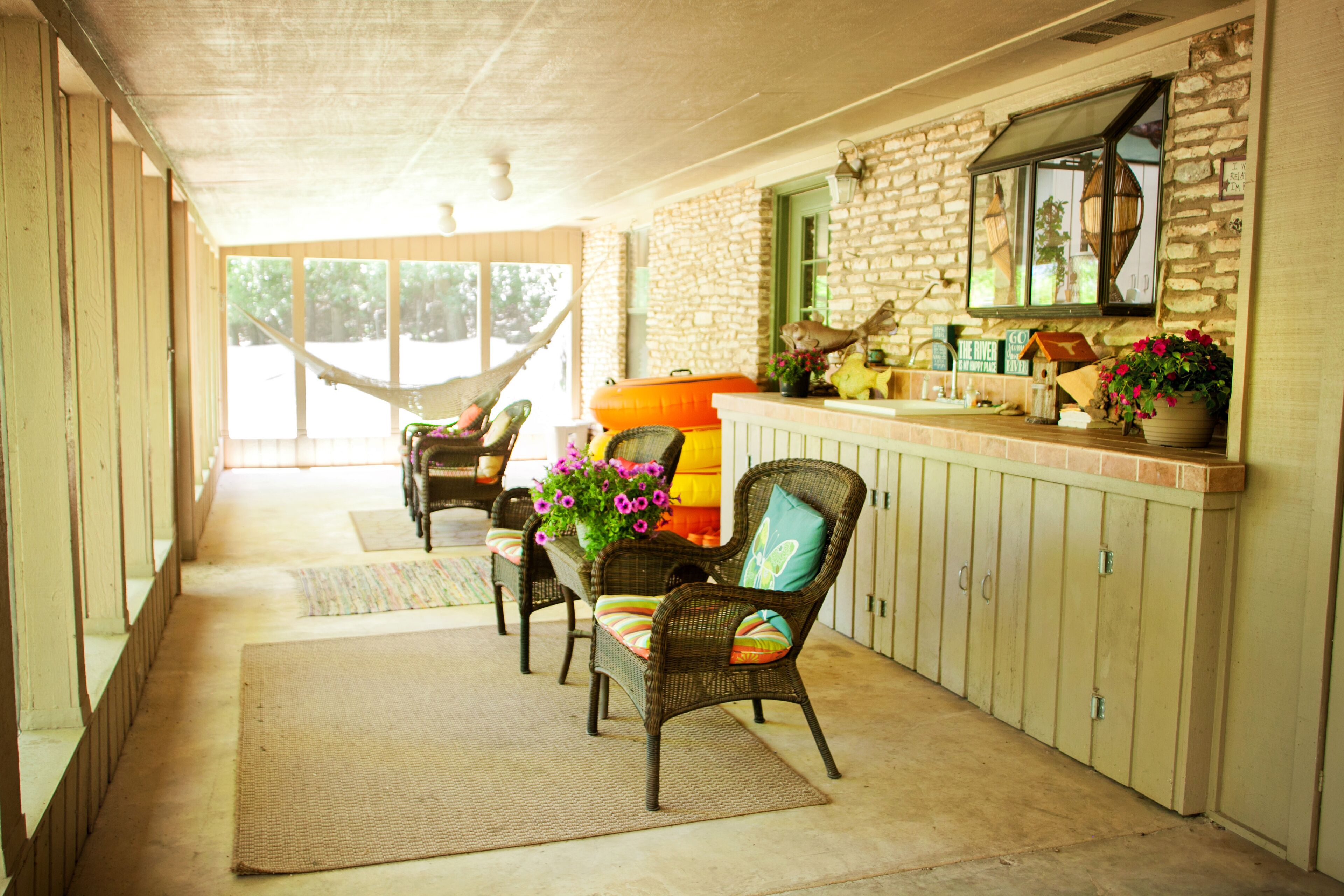 screened in porch