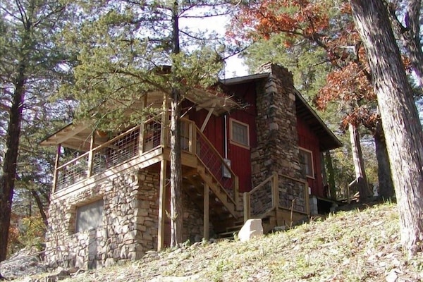 Here it is. This Charming  Ozarkian Cabin is just Waiting For You.