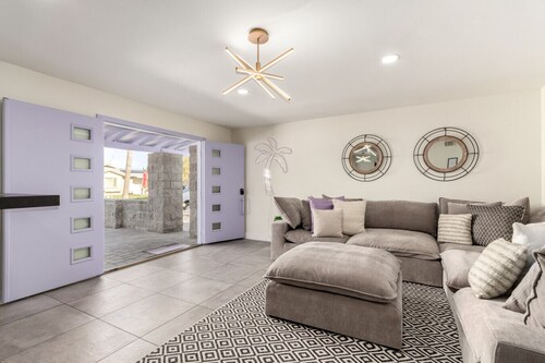 VANHAKAUPUNKI SCOTTSDALE INDUSTRIAL MODERN lämmitetty uima