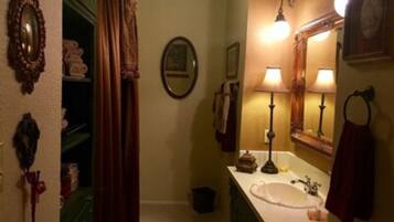 Hair dryer, towels