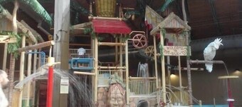 Luxury, Hot Tub,Fireplace,Pool Table,Pet Friendly,No Security Deposit!