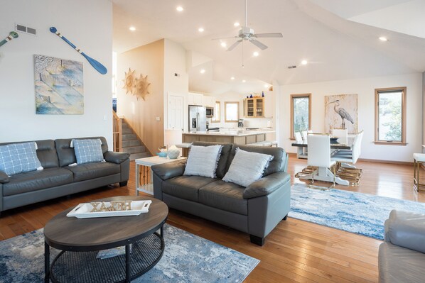 Smart-TV, Kamin, DVD-Player, Tischfußball