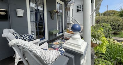 1. 5 blk beach / Mall, estacionamiento, insignias de playa, A / C, Wifi!