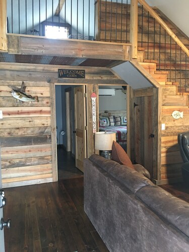 #3 Fall Creek Cabins  1 mile from Lake Norfork and Mtn. Home Ar.