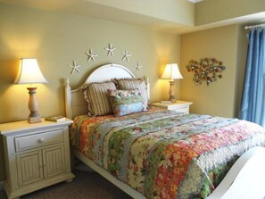 3 عدّة غرف نوم وأسرّة بطبقة علوية مريحة ومكواة/لوح كي وواي فاي مجانًا