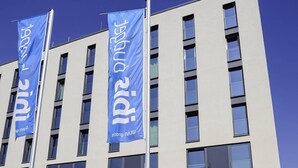 Uklassifisert bilde, 4 av 25, knapp