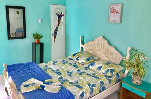 Deluxe Suite, Garden View | Blackout curtains, rollaway beds, free WiFi, bed sheets
