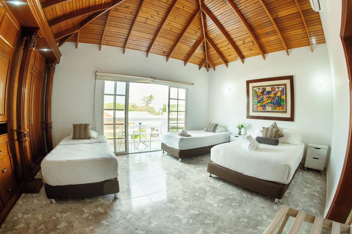 superior room | in-room safe, bed sheets