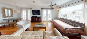 2 chambres, fer et planche à repasser, Wi-Fi gratuit, draps fournis