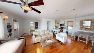 TV, Netflix, DVD player, streaming services