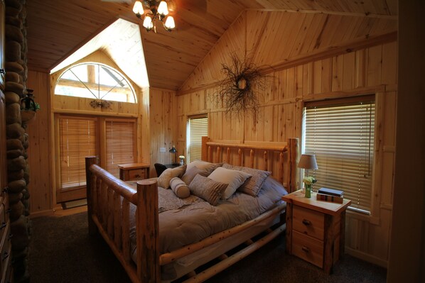 5 bedrooms, iron/ironing board, travel cot, WiFi